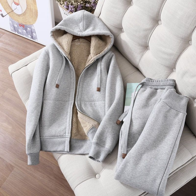 Ensemble sweat-shirt et pantal - Winter Clothing Sale avis et prix